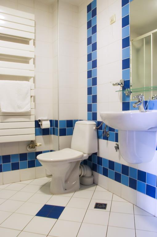 Hotel Sutoris Bochnia Phòng bức ảnh